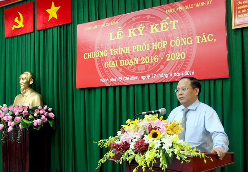 Ông Tất Thành Cang, Phó Bí thư Thường trực Thành ủy TP.HCM phát biểu tại buỗi lễ